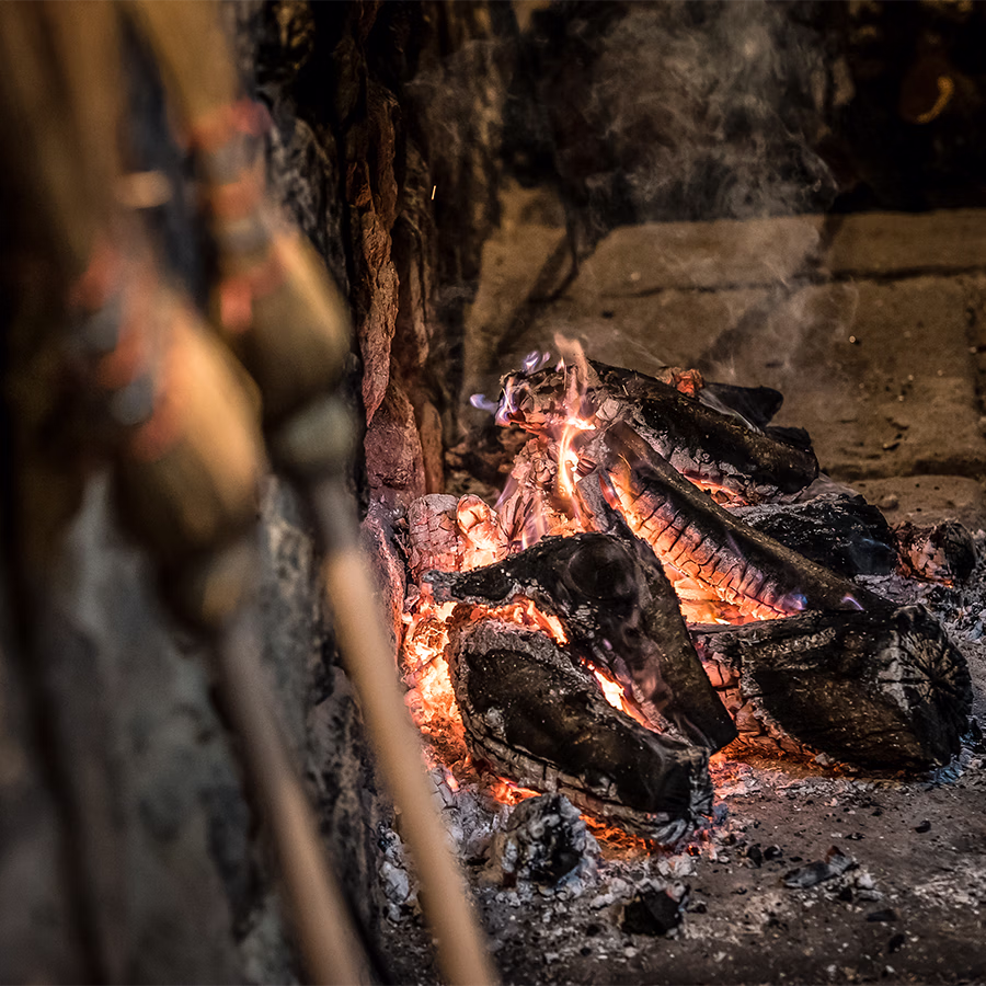 refeições tradicionais douro, gastronomia regional Douro, refeições em alojamento Douro, comida tradicional forno a lenha
